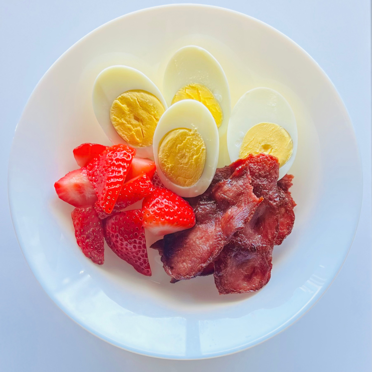 Hard Boiled Egg, Turkey bacon and strawberry slices